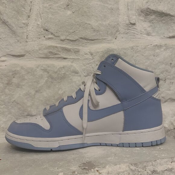 Nike Dunks High Aluminum Men\'s size 10.5 (women\'s size 12) barely worn, like new main image 6